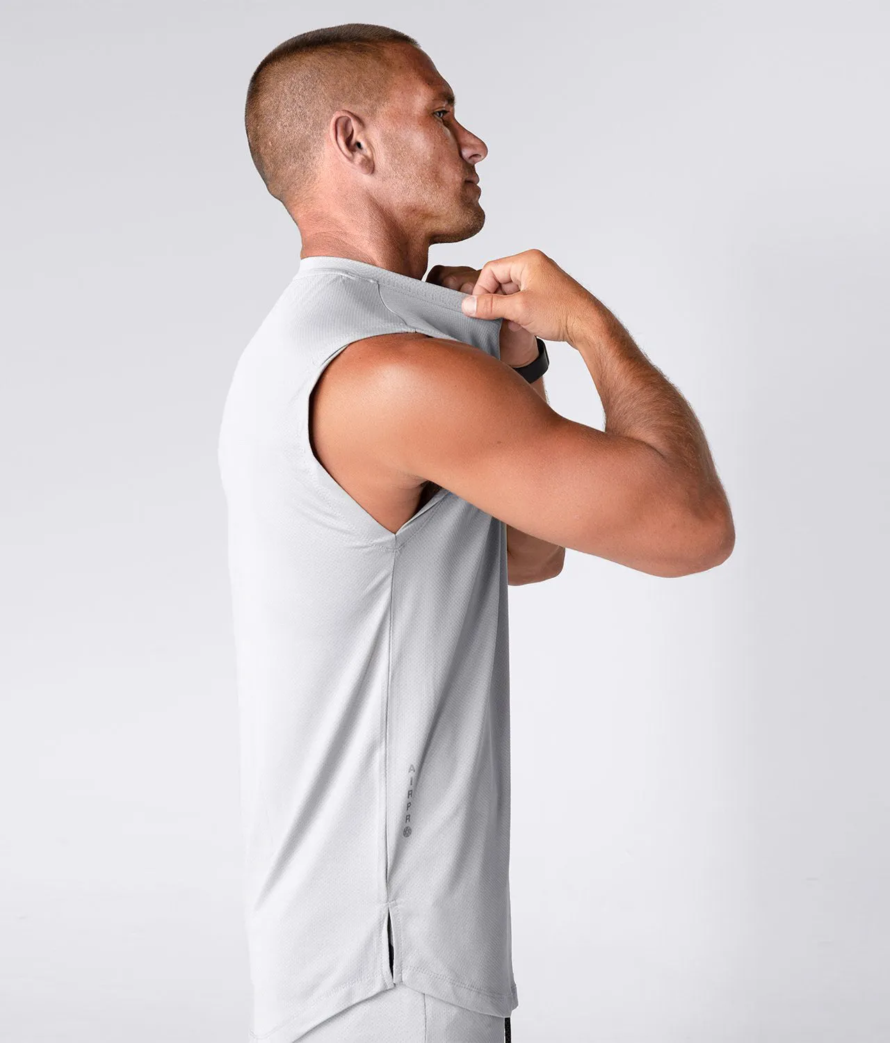 4300 . AirPro Regular-Fit T-Shirt - Grey