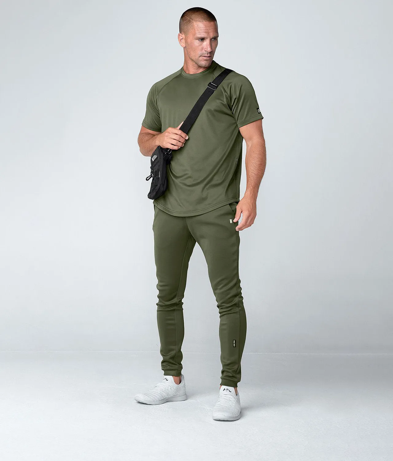 8350 . Momentum Regular-Fit T-Shirt - Military Green