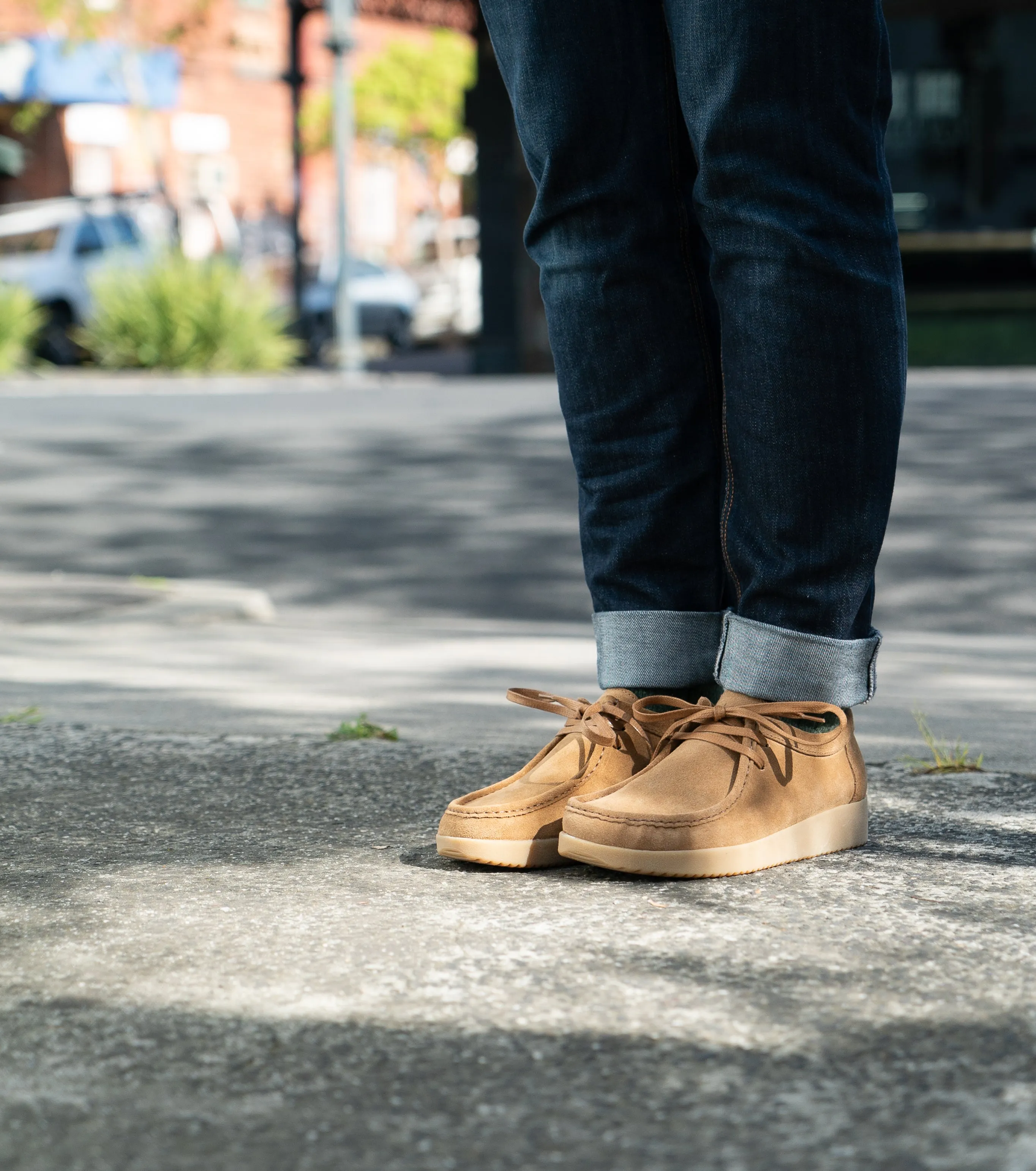 Alba - Chrome Free Suede with Gum Sole