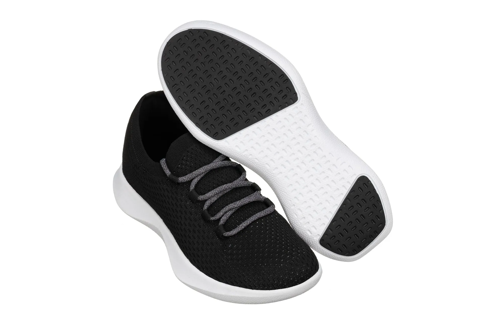 CALTO - Q082 - 2.4 Inches Taller (Black/Grey) - Ultra Lightweight Sneakers