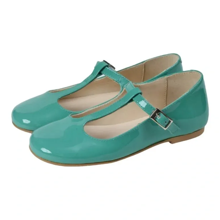 Charlotte - Green Patent Leather Strap for Girl by Manuela de Juan