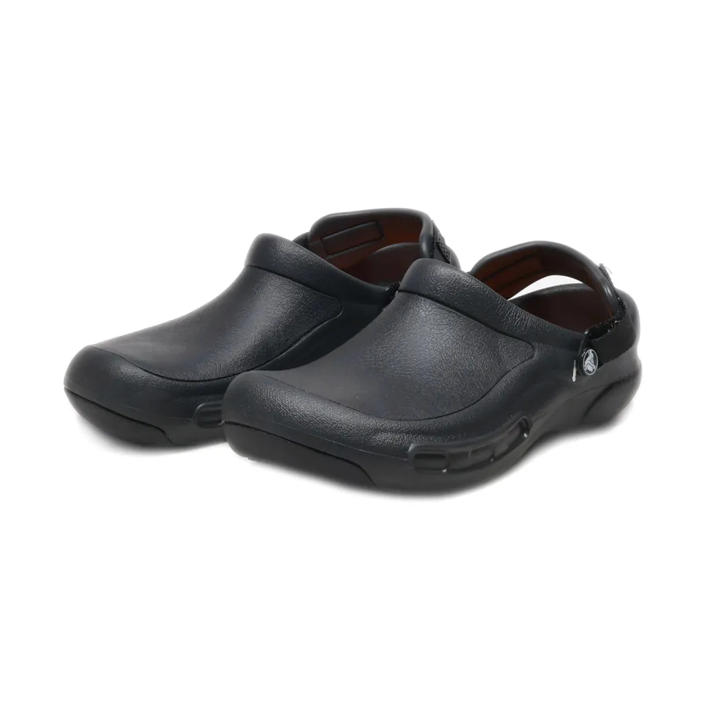 Crocs Classic Clogs Rubber Black Colour For Women