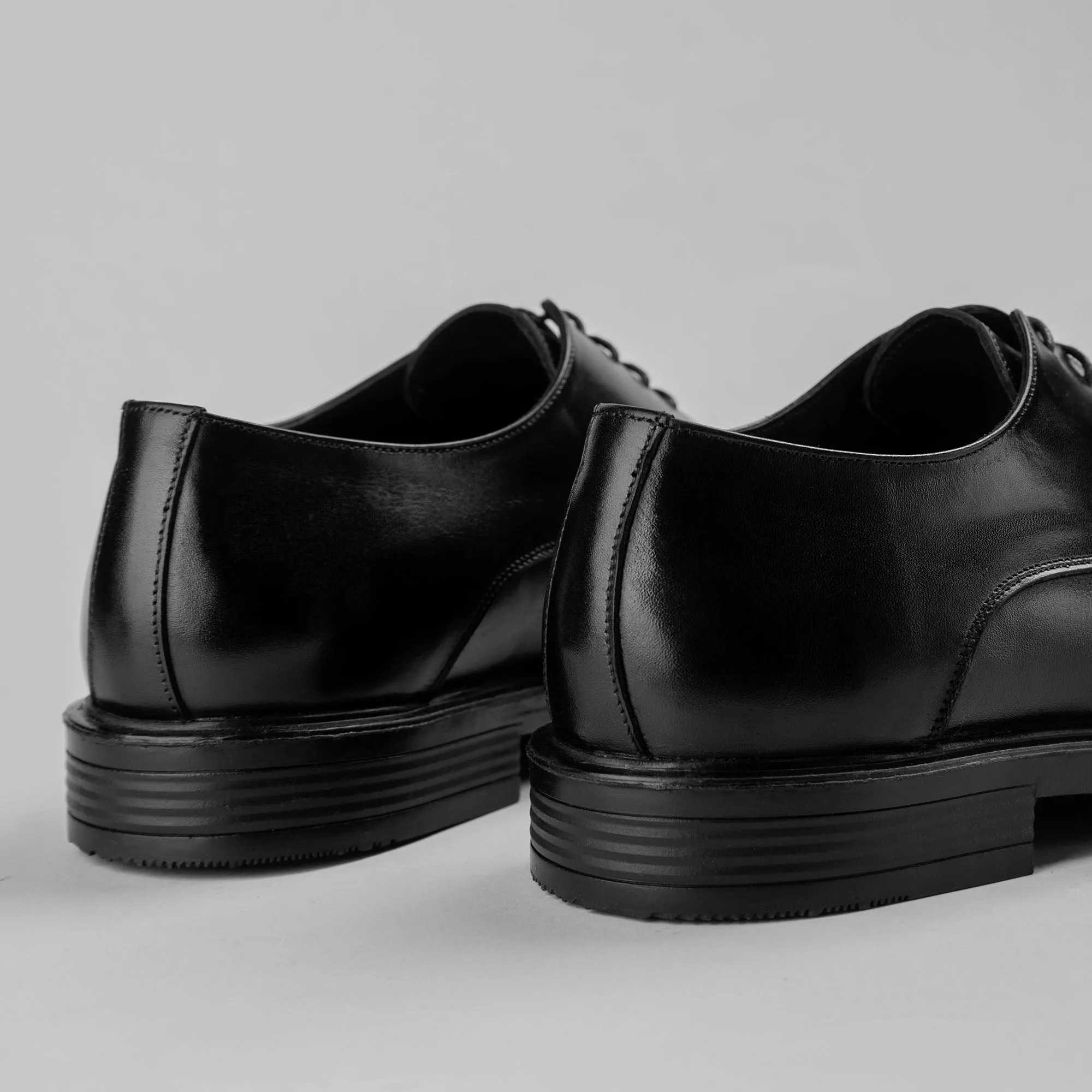 Derby Moc Toe Shoes - Black