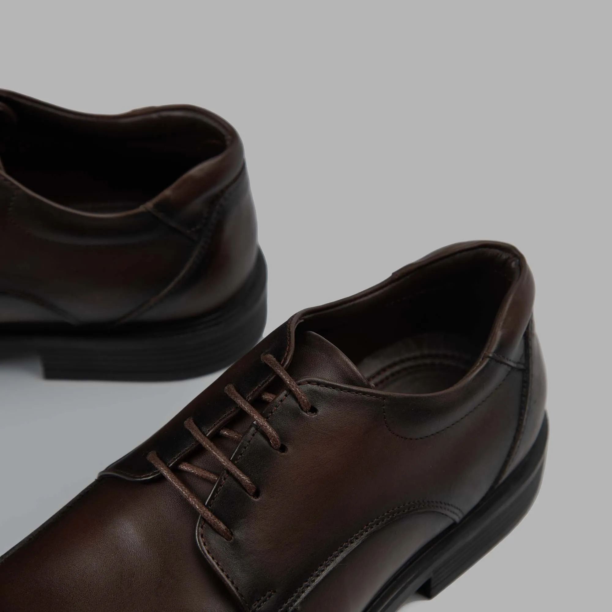 Derby Moc Toe Shoes - Brown