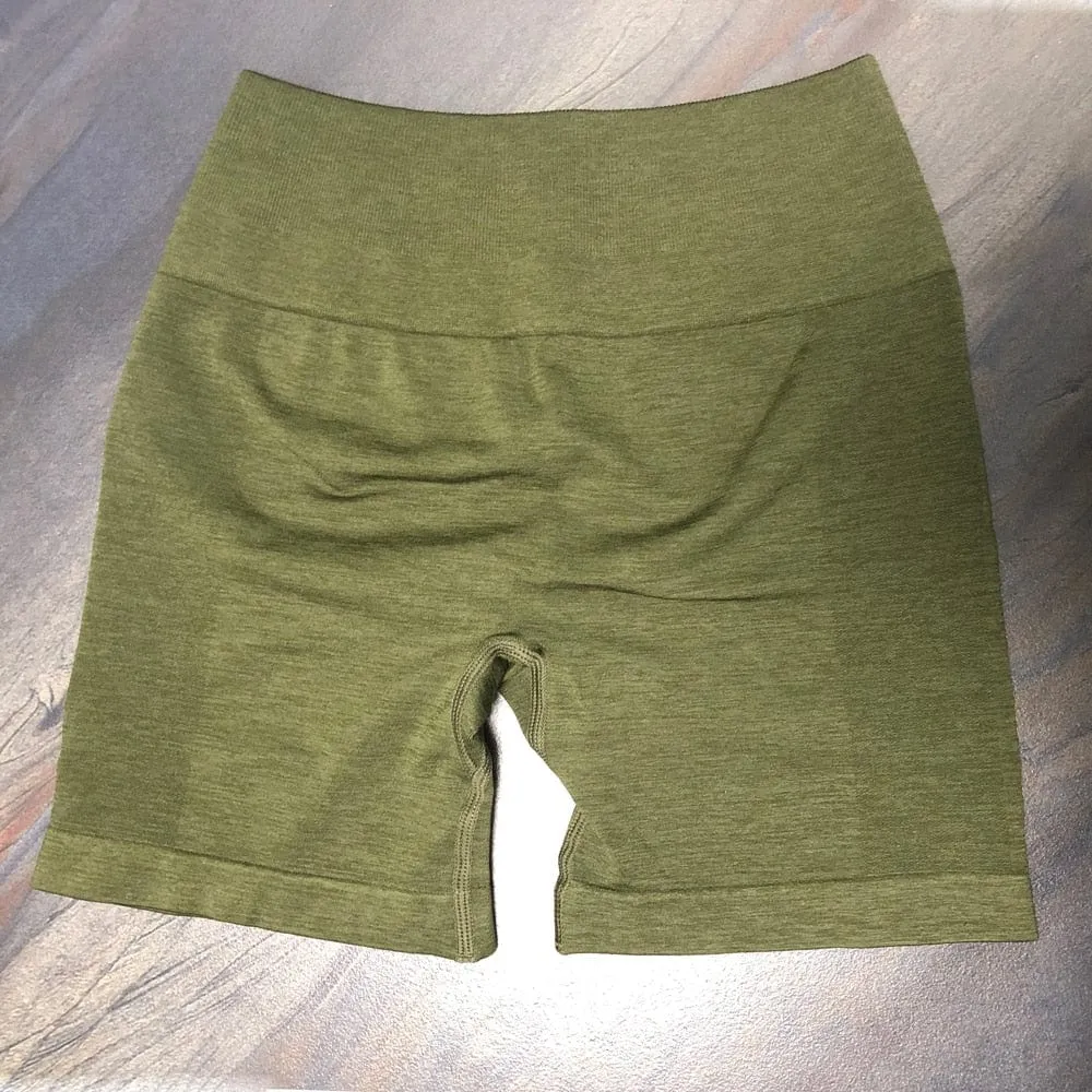 Ella workout short