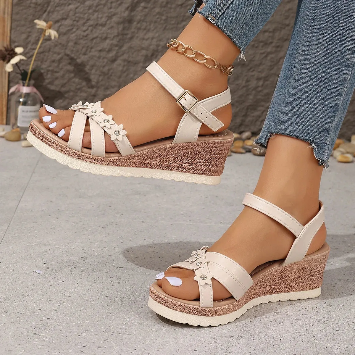 Fashion Flowrers Platform Sandals - Lightweight Ankle Strap