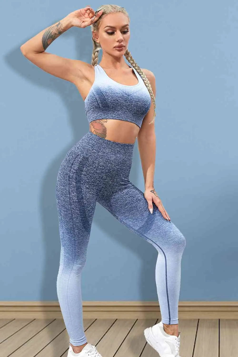 Ladies - Workout Set - Gradient Sports Tank and Leggings Set