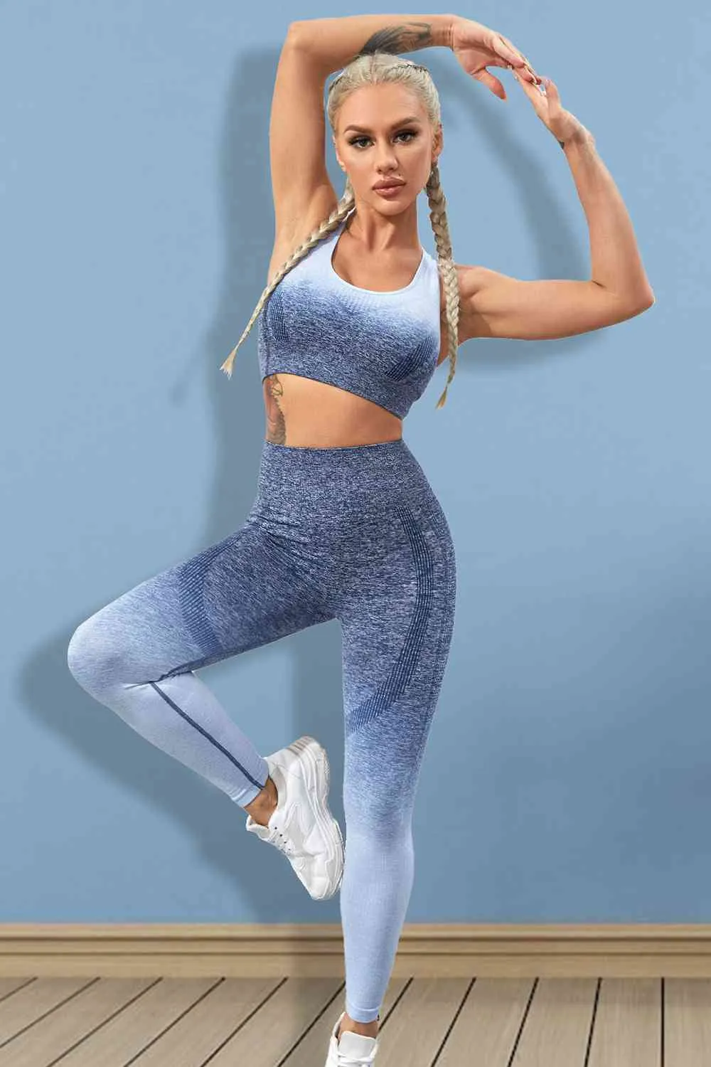 Ladies - Workout Set - Gradient Sports Tank and Leggings Set