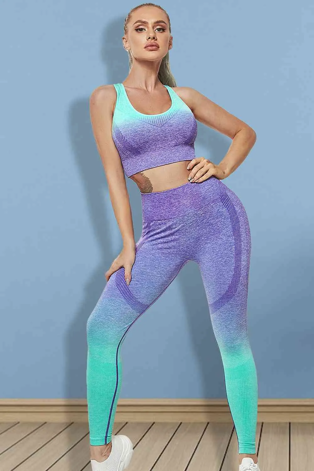 Ladies - Workout Set - Gradient Sports Tank and Leggings Set