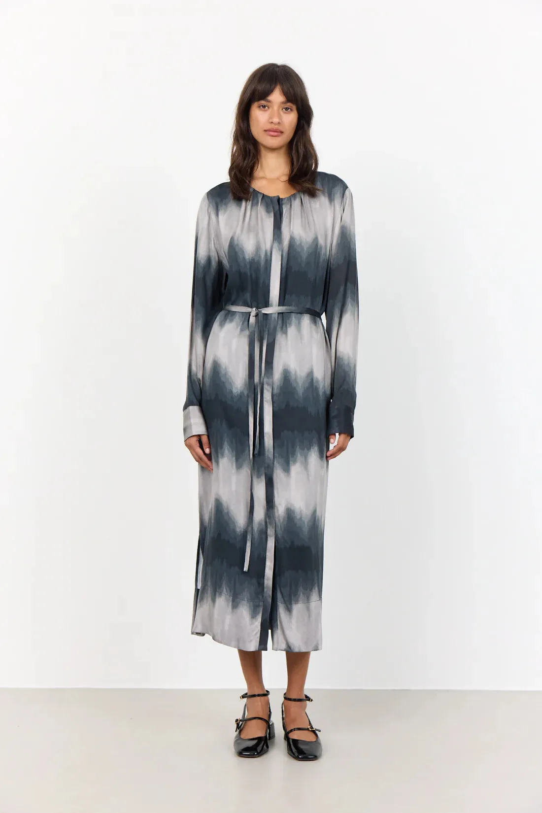 Leveté Jackleen Grey Tonal Dress