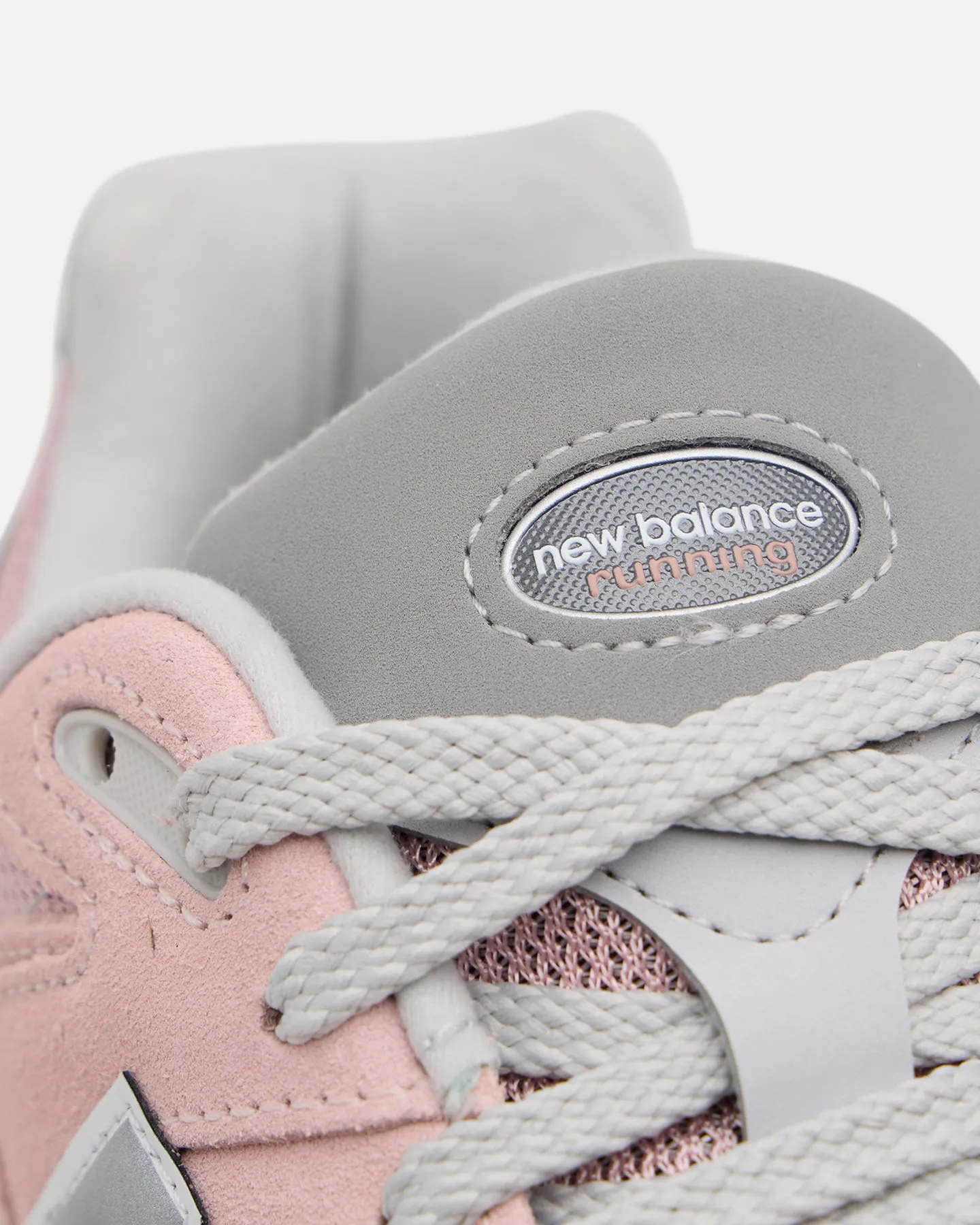 New Balance 2002R Pink