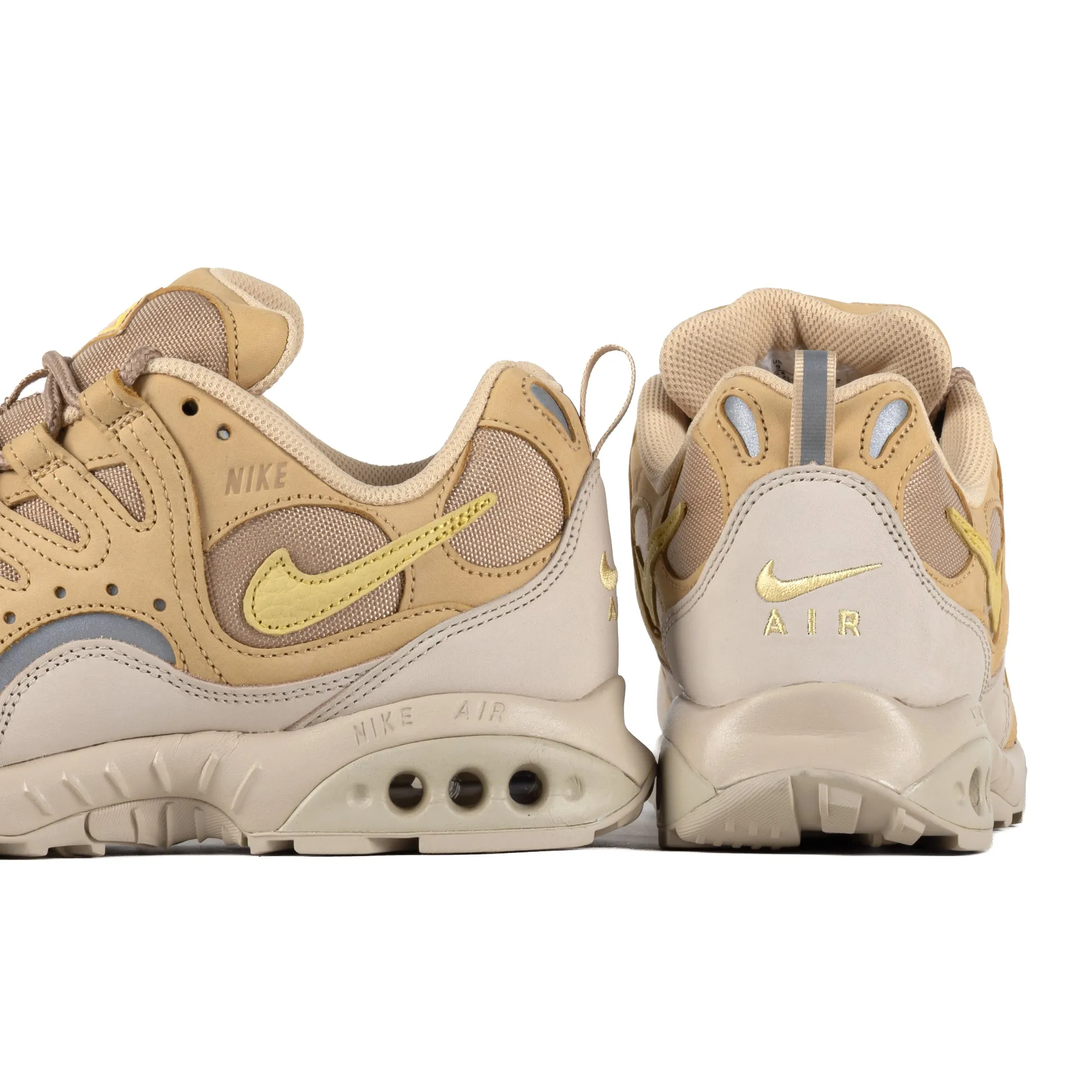 Nike Air Terra Humara SP Sesame/Hemp/Saturn Gold FQ9084-201