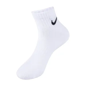 NIKE Everyday Lightweight 3-Pack Ankle Socks (White)