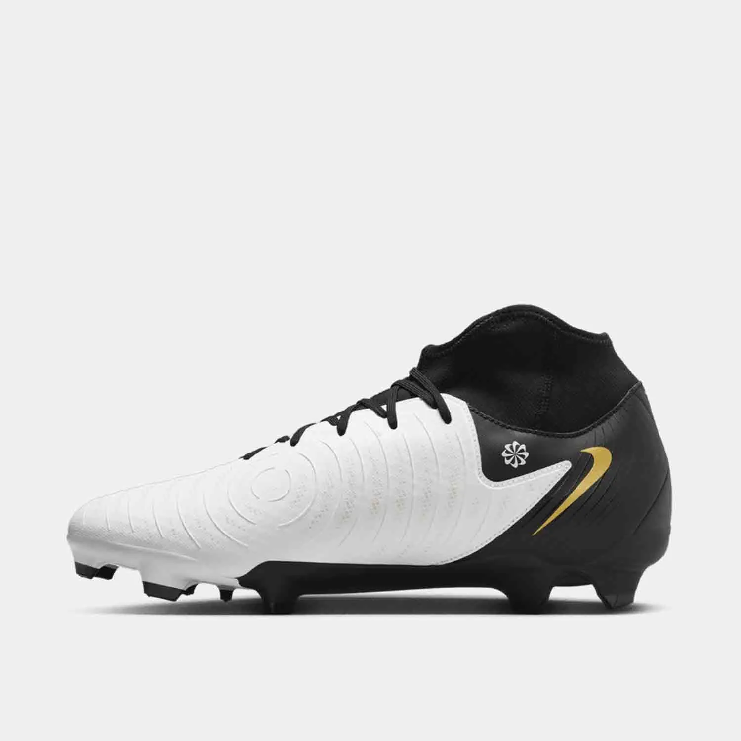 Nike Phantom Luna 2 Academy Soccer Cleats