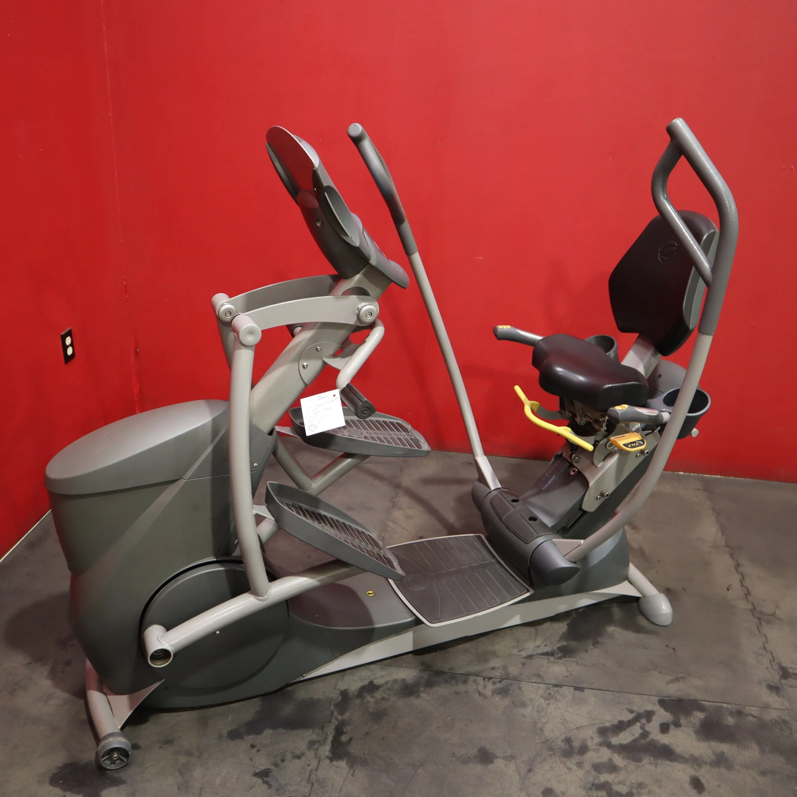 Octane Fitness xRide xR6000 Seated Elliptical (Refurbished)