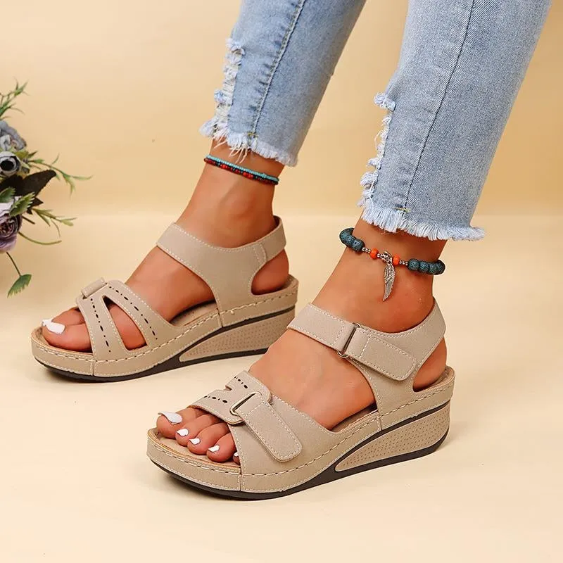 Retro Lightweight Sandals