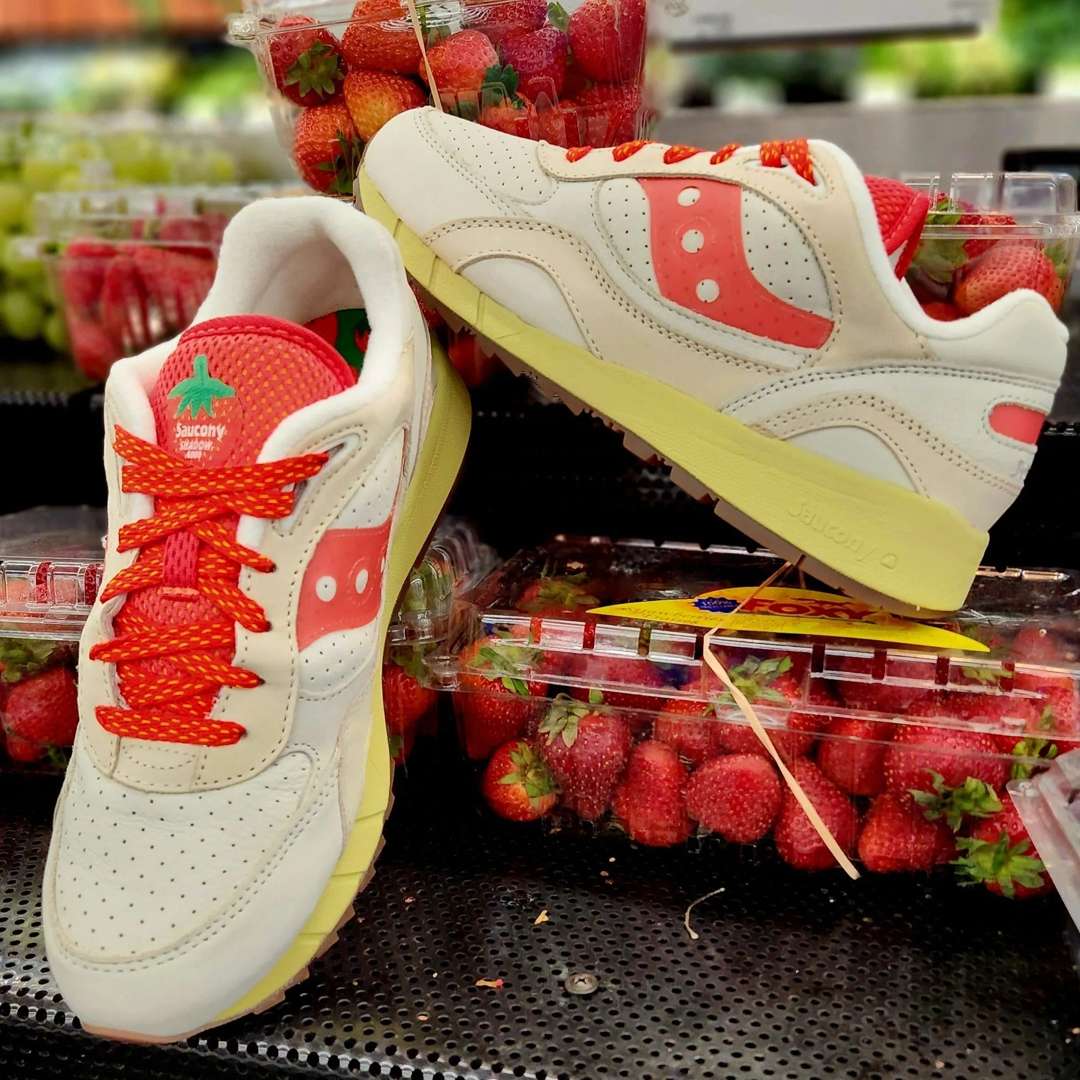 Saucony Shadow 6000 New York Cheesecake