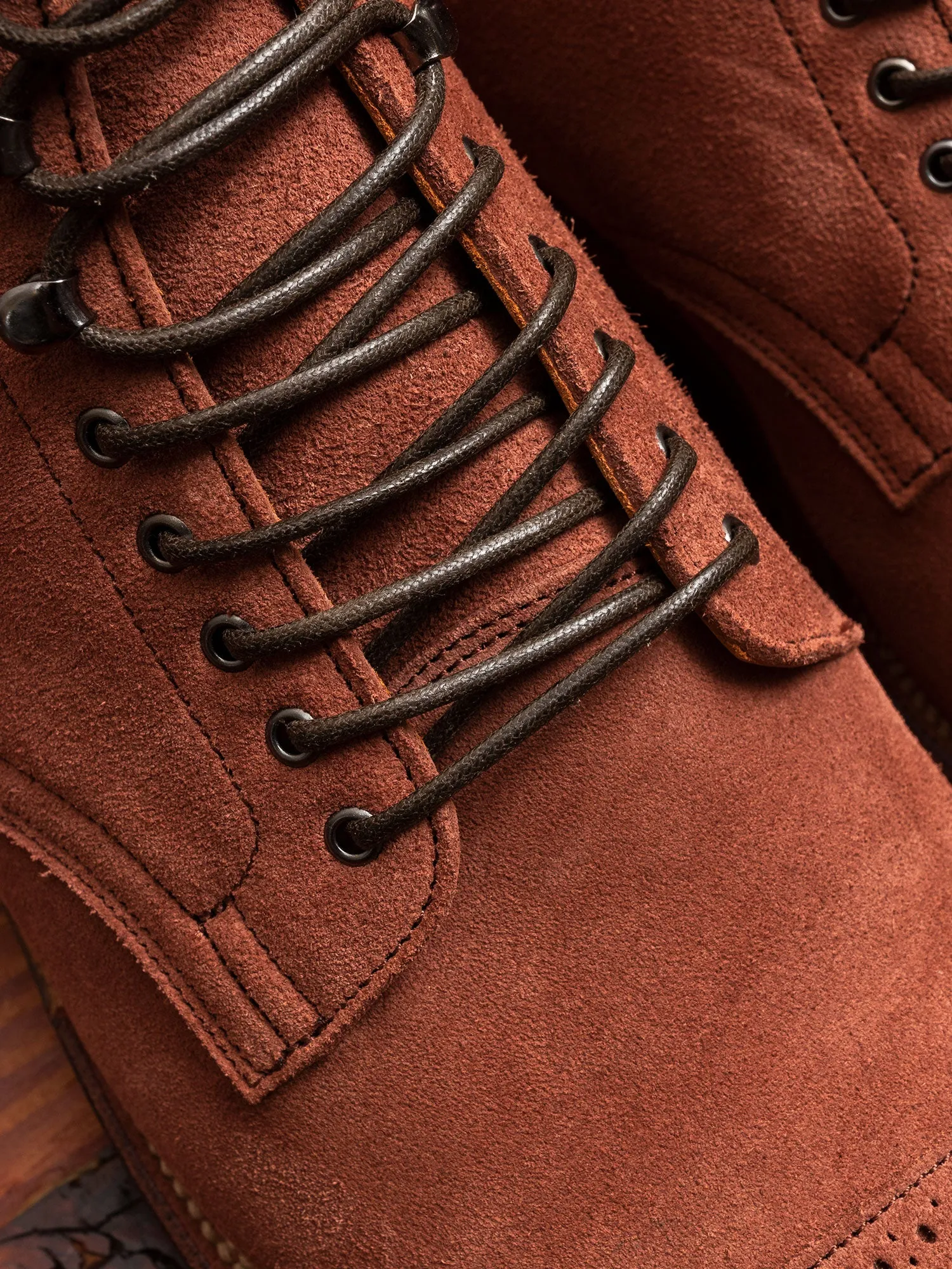 Service Boot 2030 in Sweet Potato Eco Veg Suede