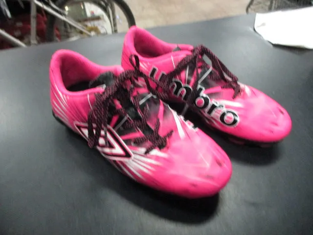 Used Umbro Girls Soccer Cleats Pink Size 1