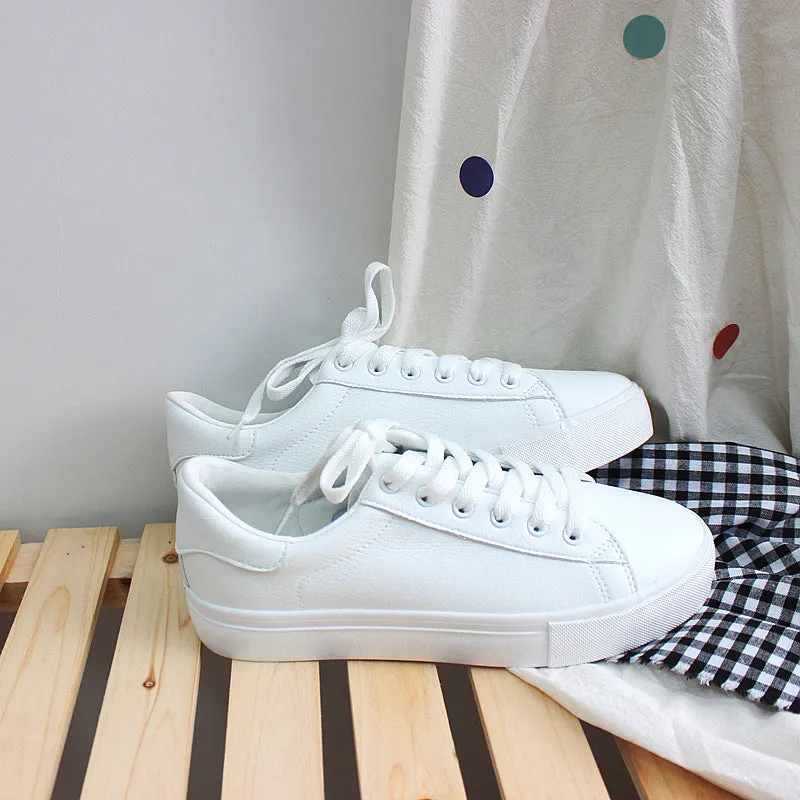 Women's Style White Four Simple Flat Street Shooting Canvas Shoes